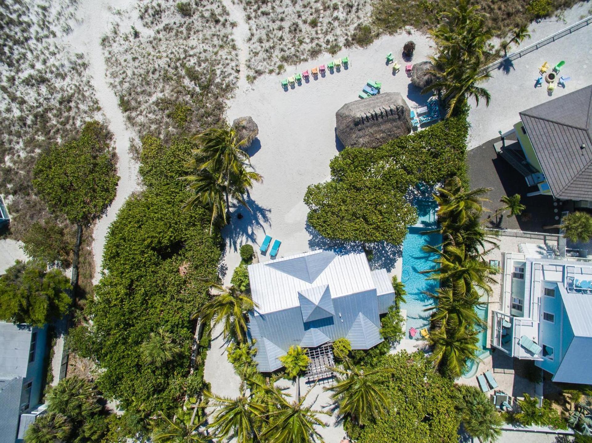 The Tiki Villa Holmes Beach Exterior photo